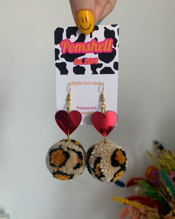 Pom Heart earrings